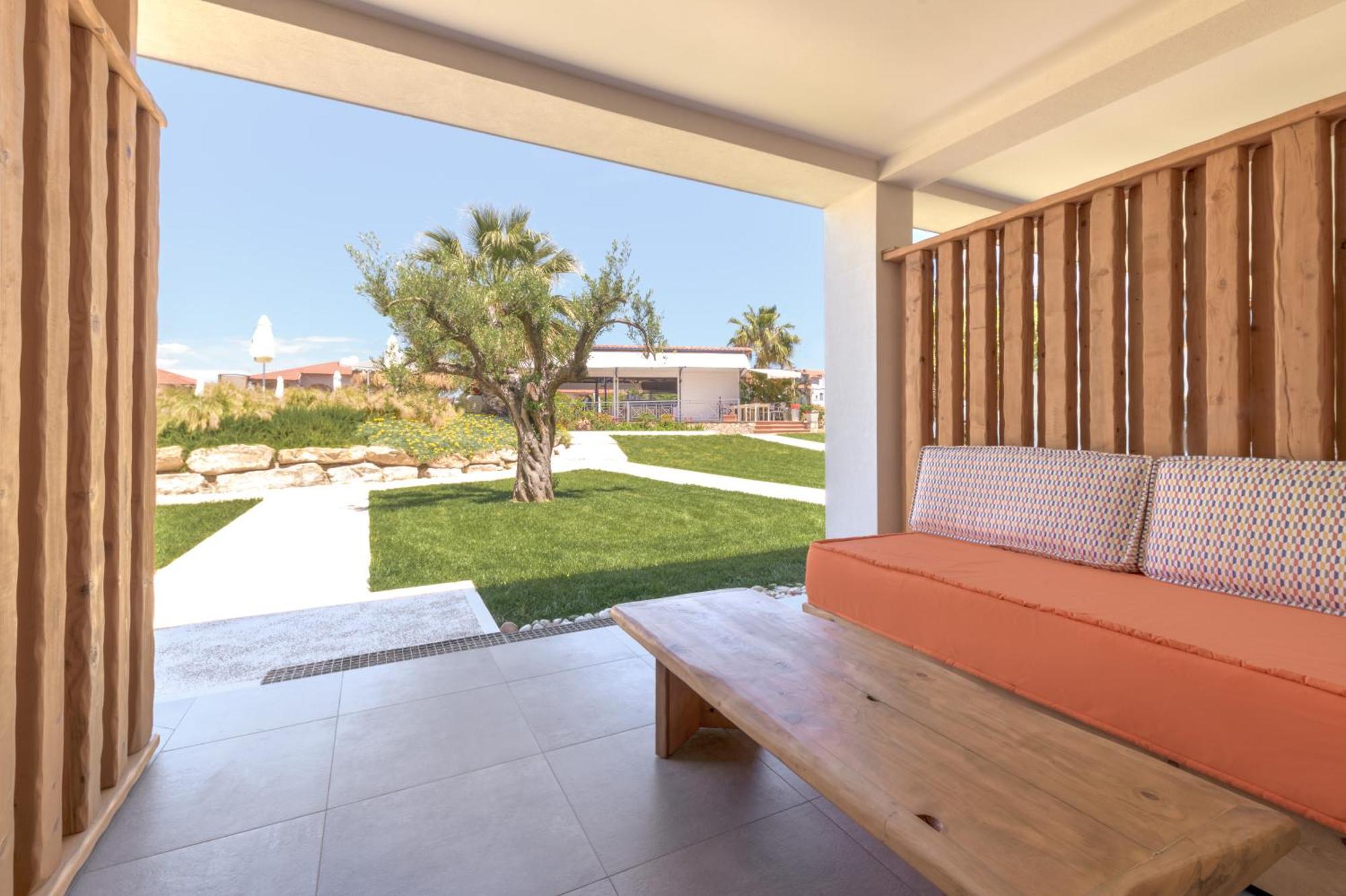 Tresor Sousouras Hotel Hanioti Exterior foto