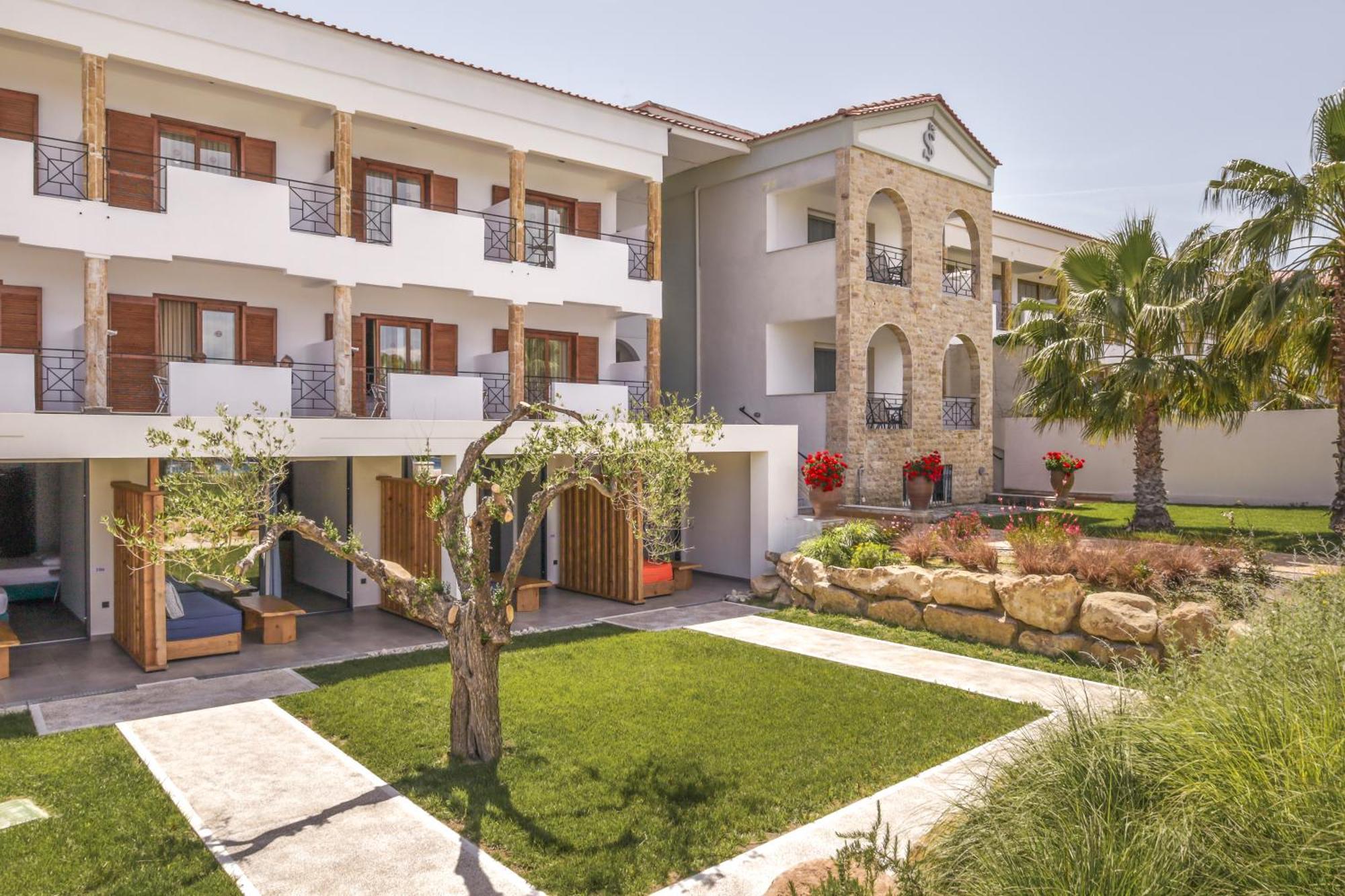 Tresor Sousouras Hotel Hanioti Exterior foto